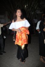 Sonakshi Sinha snapped leaving a club at Lower Parel on 2nd April 2016